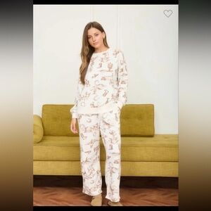 J.O.A. Cream/Brown Western Print Sweatshirt & Sweatpant Set